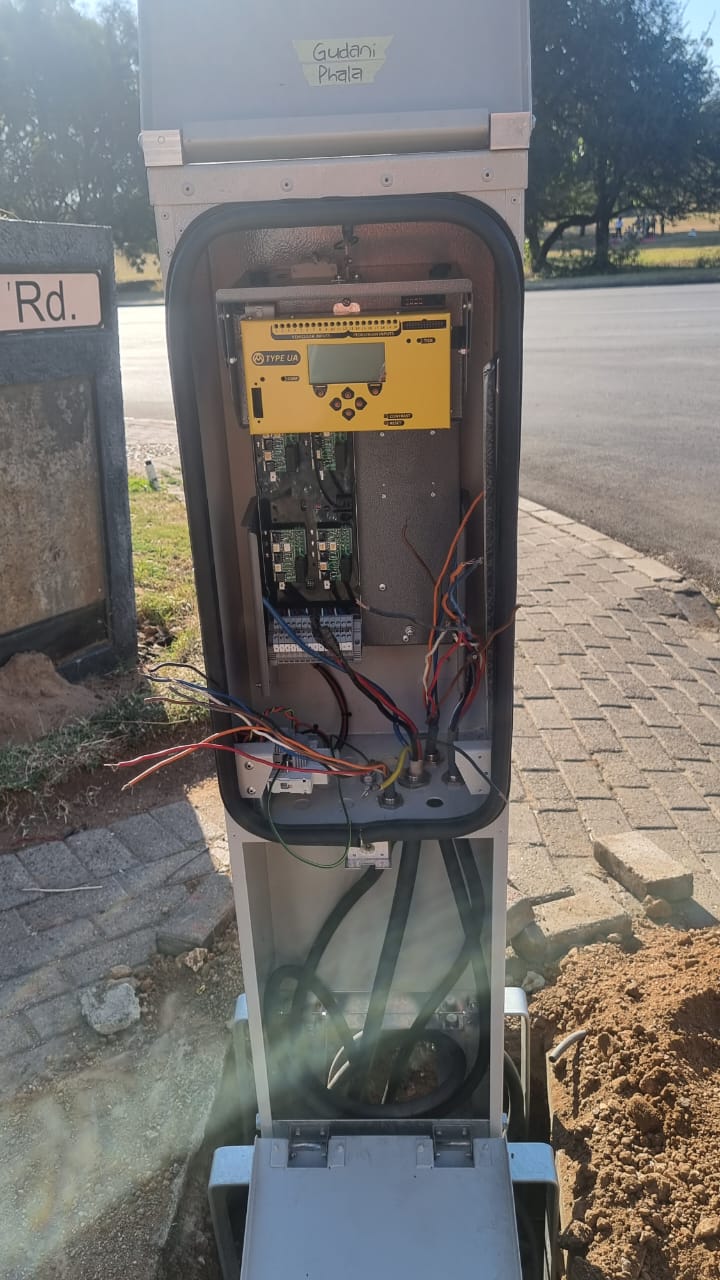 Roadside Control Unit Installation